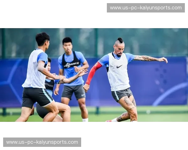 足球德比大战：在激情与科技之间挥动胜负的节拍